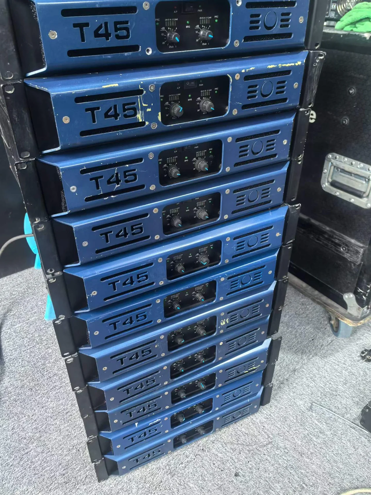 Supplied photograph of MC2 Audio T25; identity and availability require confirmation — photograph 1