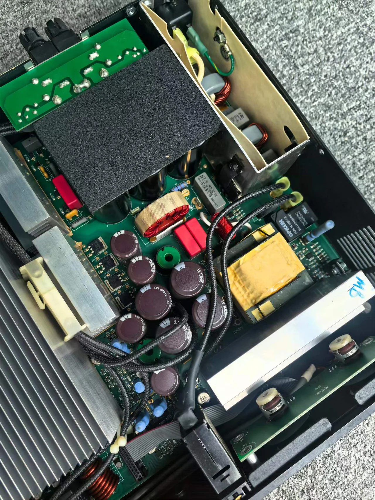 Supplied photograph of Crest Audio 8200; identity and availability require confirmation — photograph 4