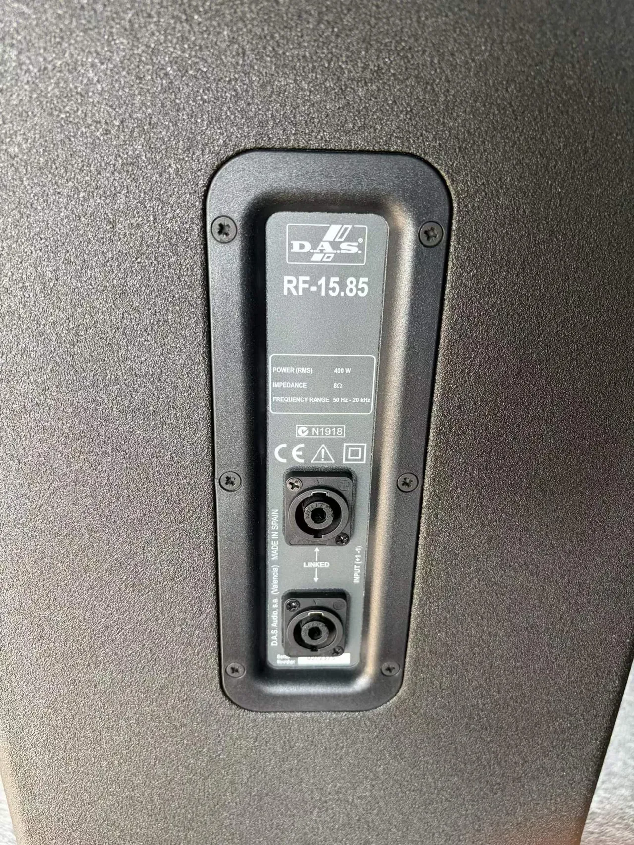 Supplied photograph of DAS Audio RF-15.85; identity, configuration and availability require confirmation — photograph 4