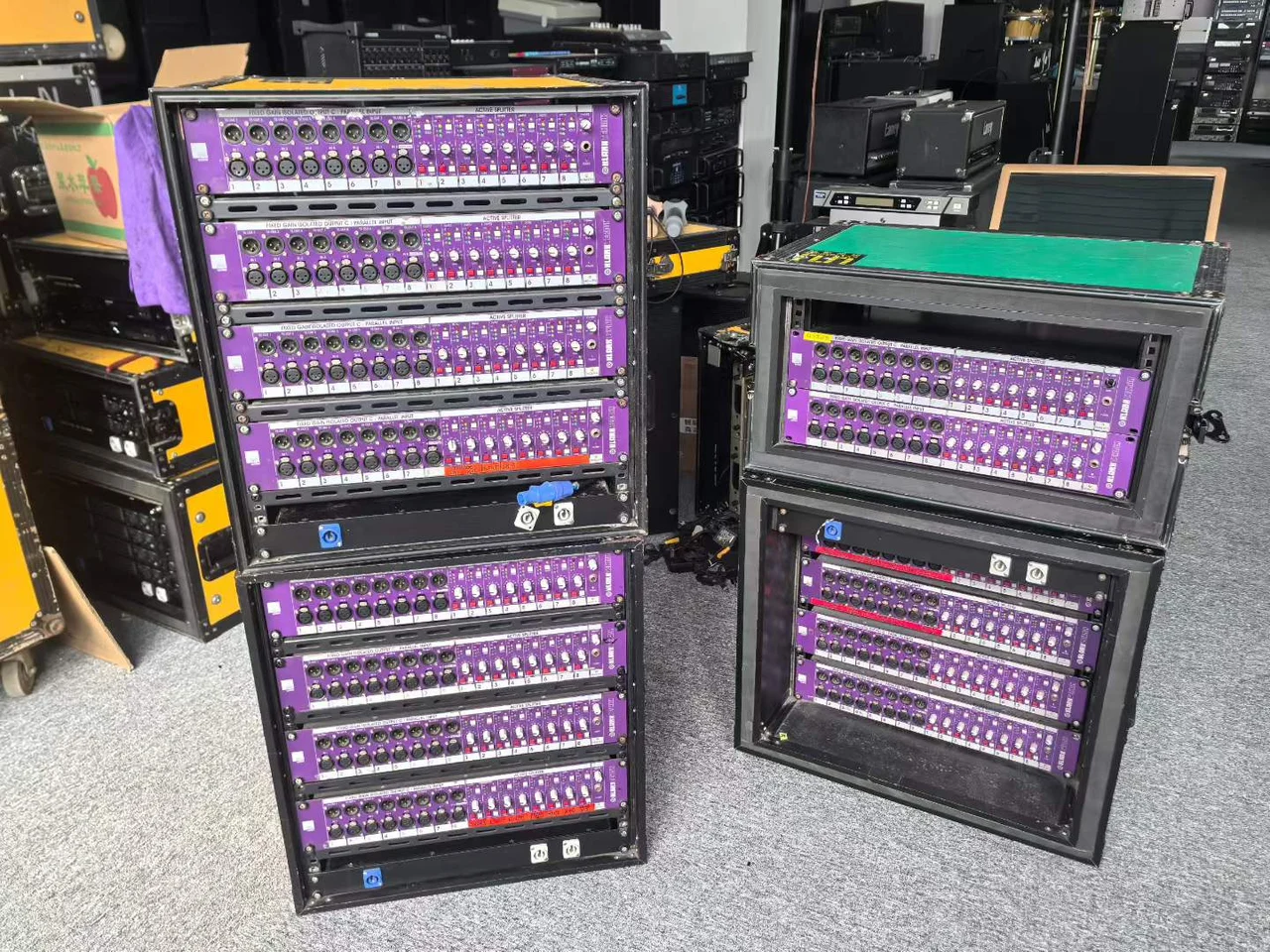 Supplied photograph of Klark Teknik Active splitter / model to confirm; identity, configuration and availability require confirmation — photograph 1