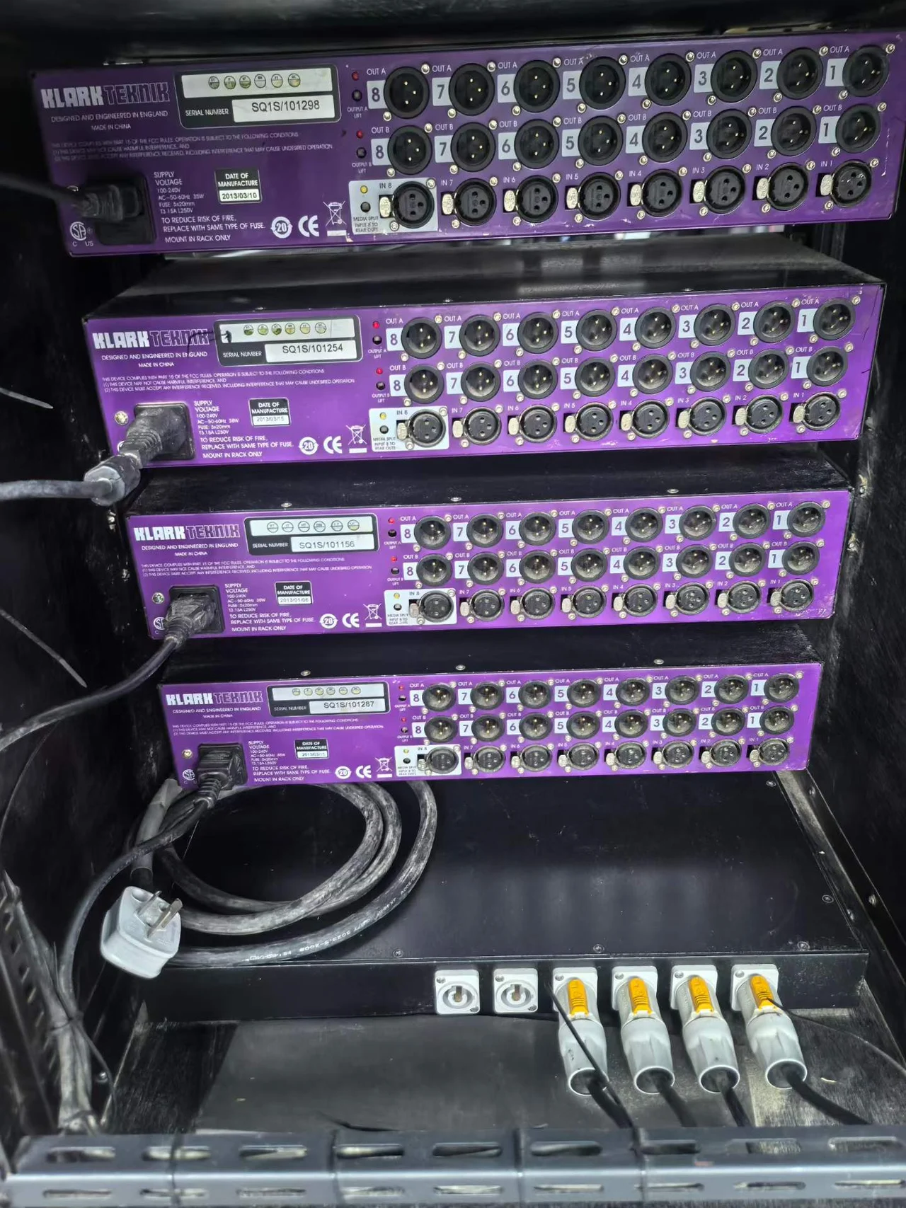 Supplied photograph of Klark Teknik Active splitter / model to confirm; identity, configuration and availability require confirmation — photograph 3