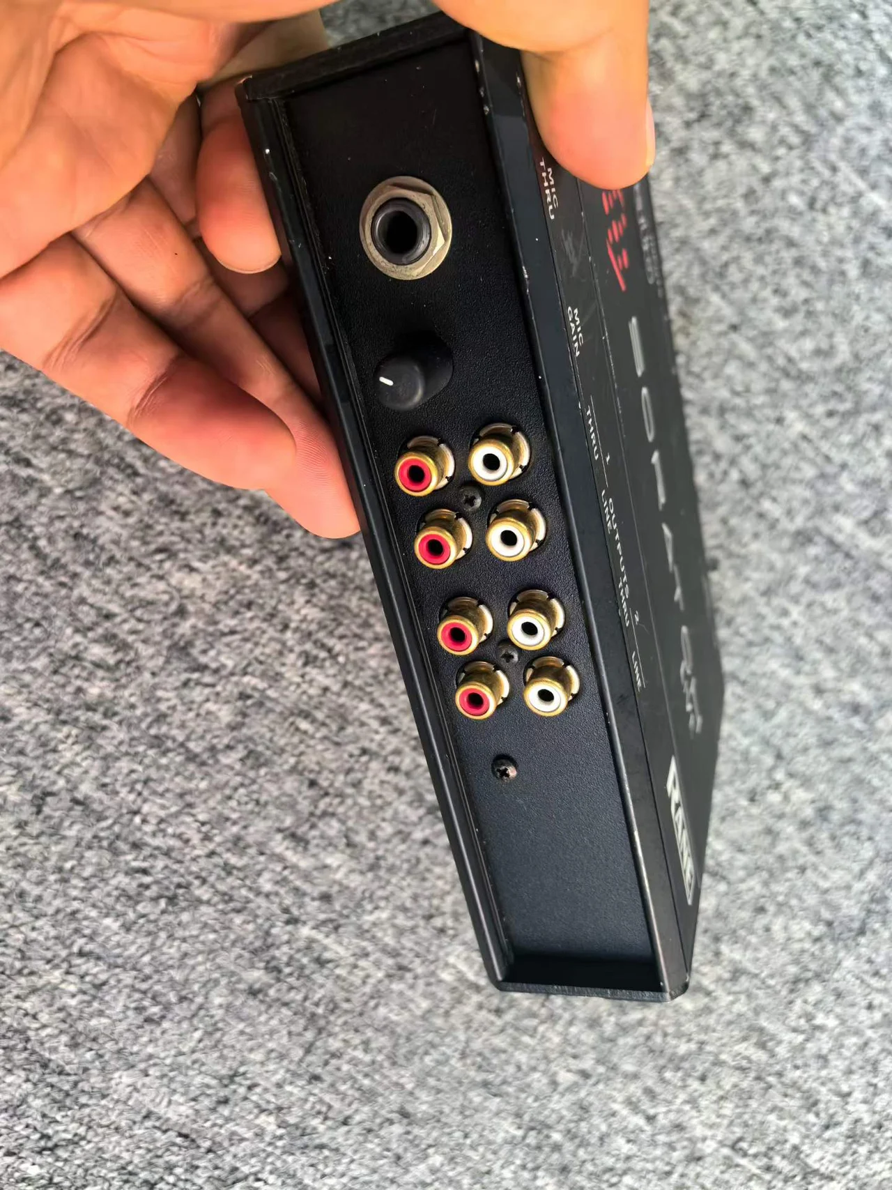 Supplied photograph of Rane Scratch Live interface / variant to confirm; identity, configuration and availability require confirmation — photograph 2