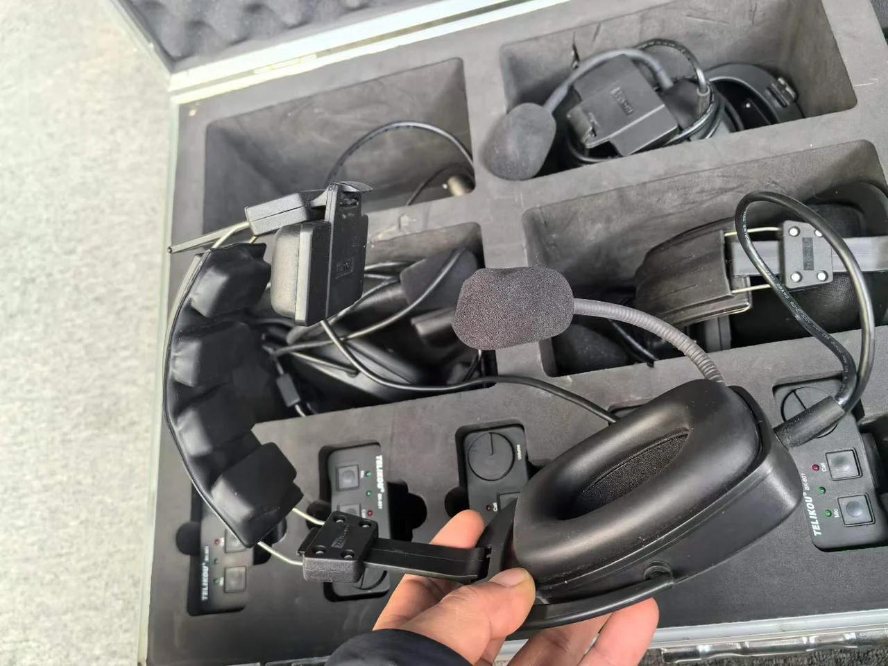 Supplied photograph of Telikou MT-800 intercom components; identity, configuration and availability require confirmation — photograph 3